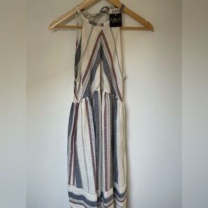 Listicle - striped dress - halter neck - Linen Feel. Size small. NWT